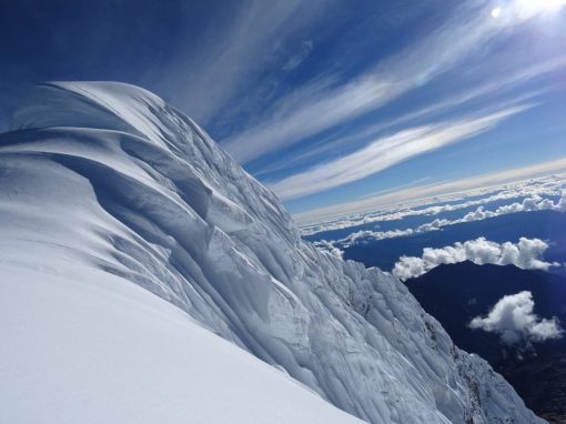 Alpamayo 5947m und Chopicalqui 6354m